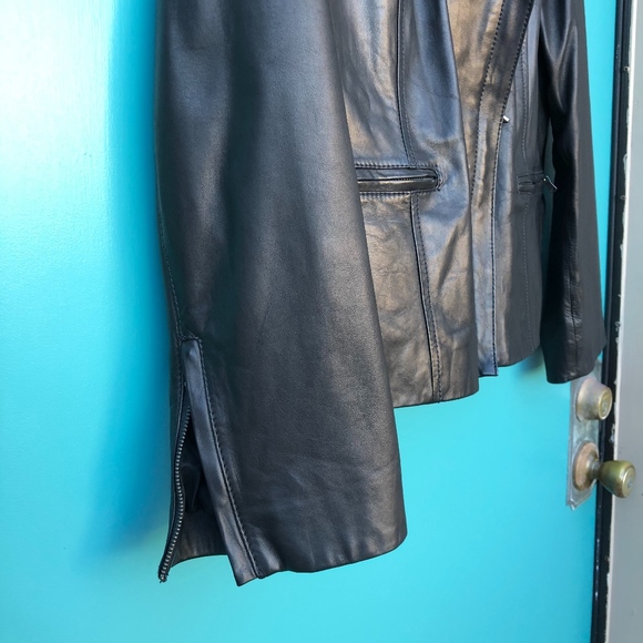 Black leather moto jacket - Picture 5 of 8